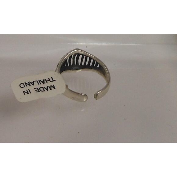 Vintage Sterling Silver Dome Toe Ring - Handcrafted Thailand, NOS, 925 Silver - Picture 5 of 5